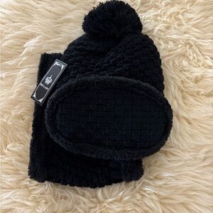 NWT Set/3 Black Knit Fleece Lined Winter Hat and Wraps